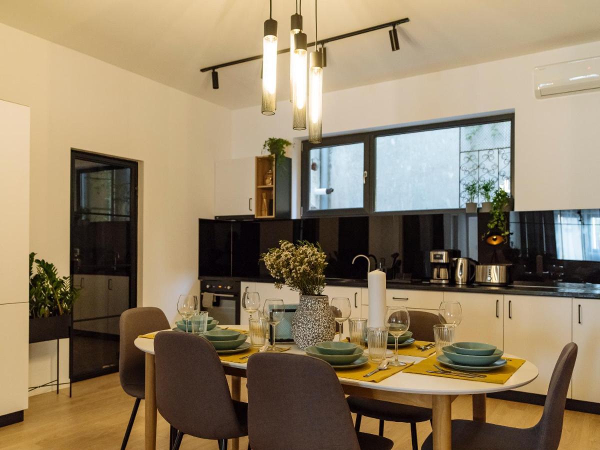 Bright 3Br Flat - Top Location - Green View Balcony Boekarest Buitenkant foto