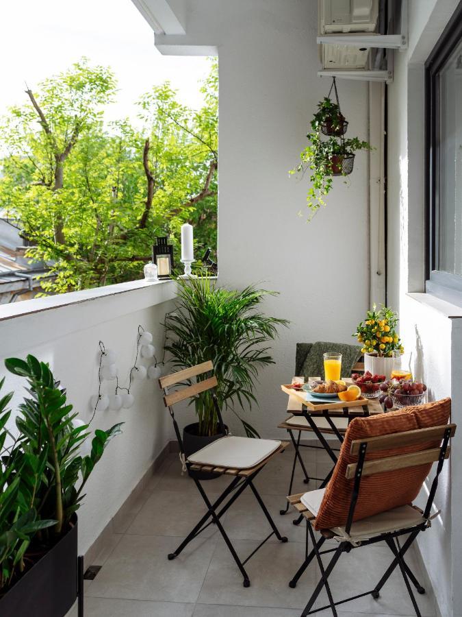 Bright 3Br Flat - Top Location - Green View Balcony Boekarest Buitenkant foto